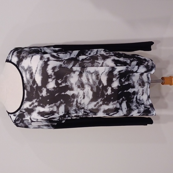 Buffalo by David Bitton Sheer Front "Teresa" Long Sleeve Pull On Top- Sz. Med - Picture 12 of 12